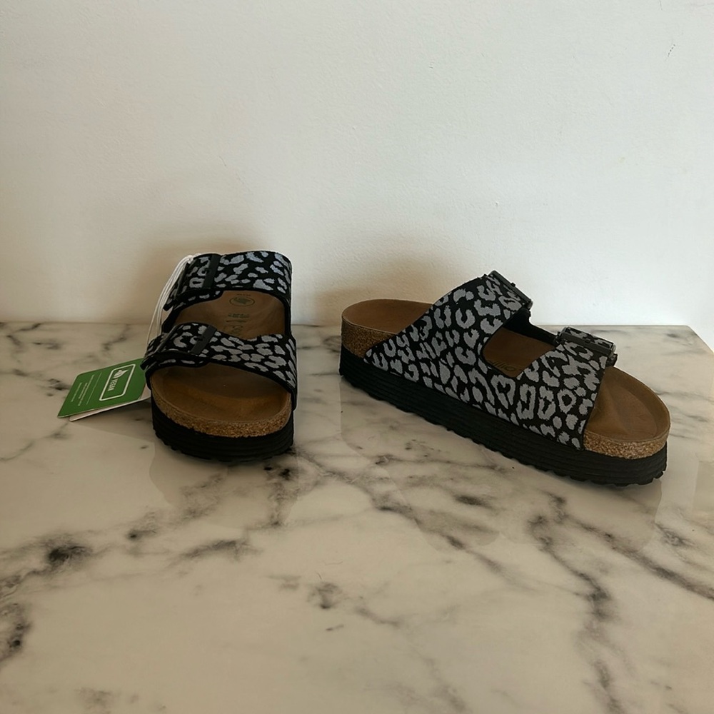 NEW ! NEVER WORE ! Birkenstock x Papillio